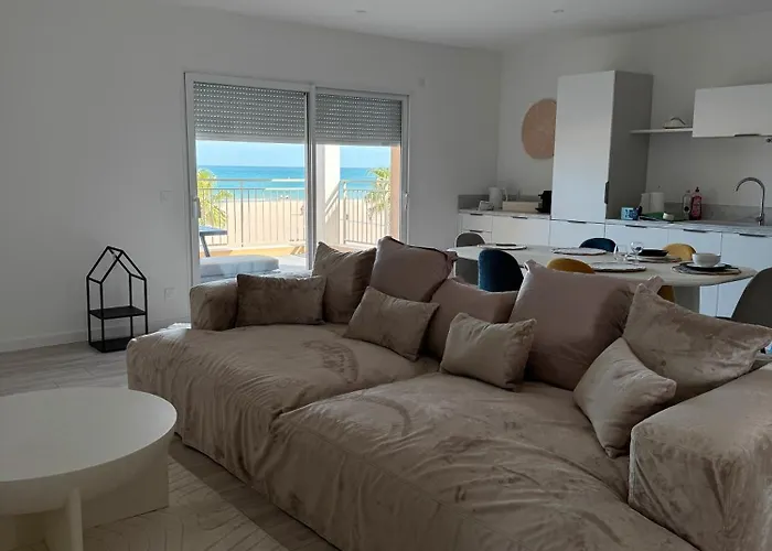 Holiday home Face A La 2 *